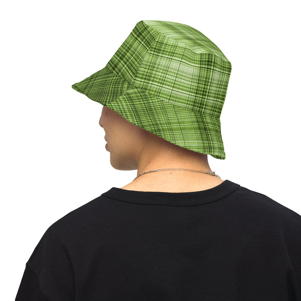 Reversible bucket hat