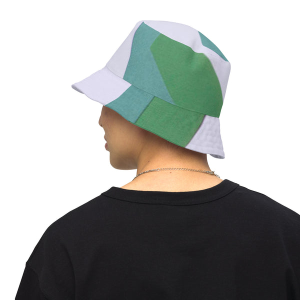 Reversible bucket hat