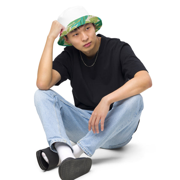 Reversible bucket hat