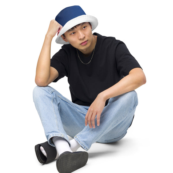 Reversible bucket hat