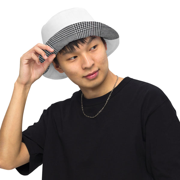 Reversible bucket hat