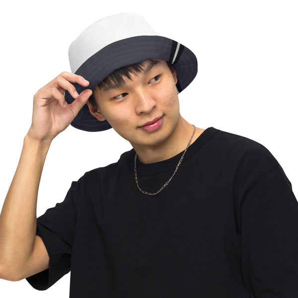 Reversible bucket hat