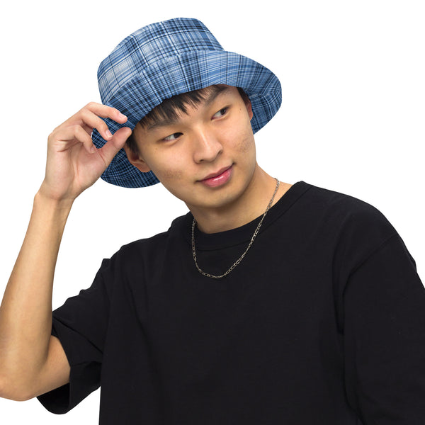 Reversible bucket hat