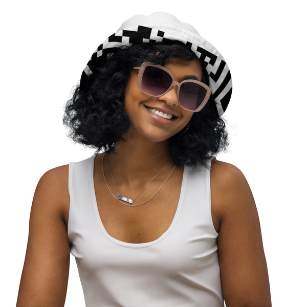 Reversible bucket hat