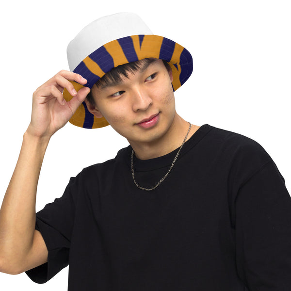 Reversible bucket hat