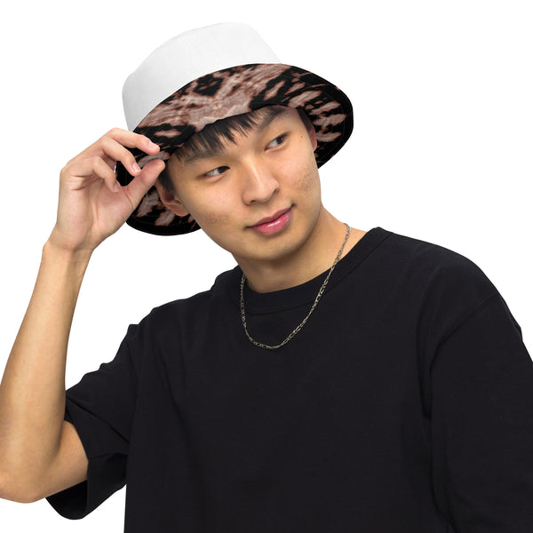 Reversible bucket hat