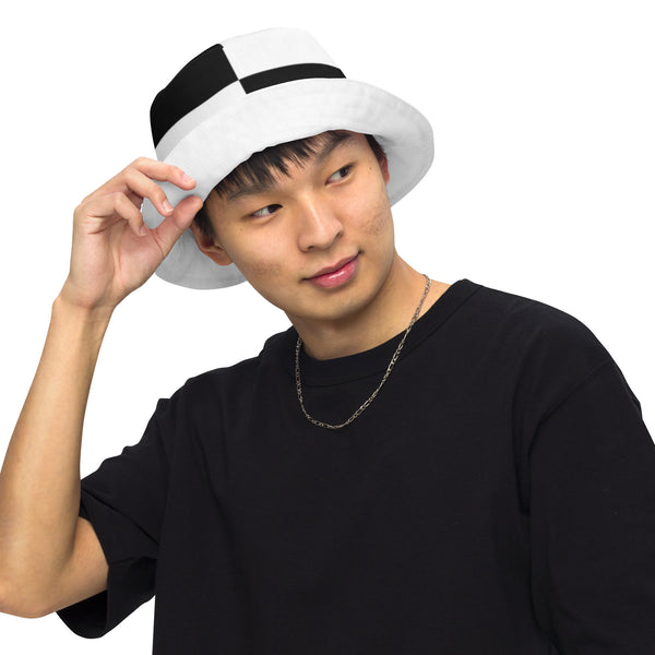 Reversible bucket hat