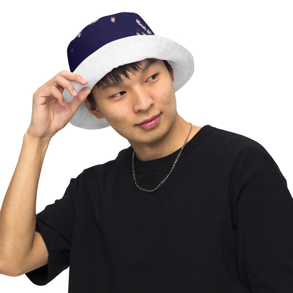 Reversible bucket hat