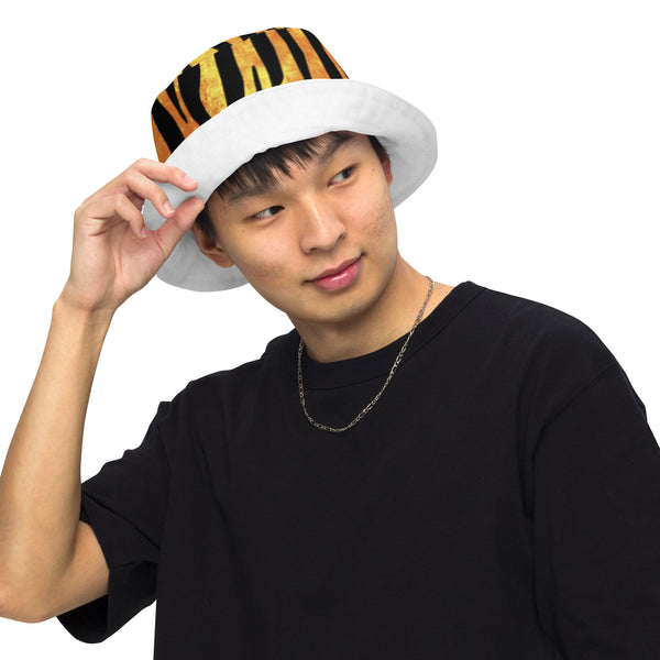 Reversible bucket hat