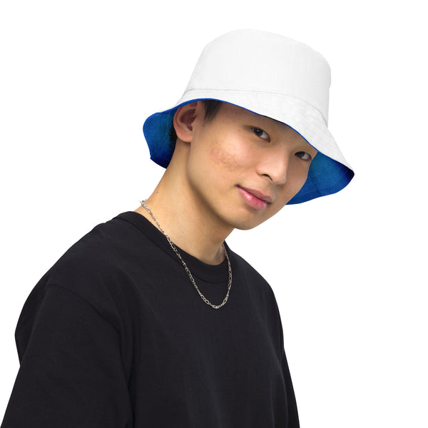 Reversible bucket hat