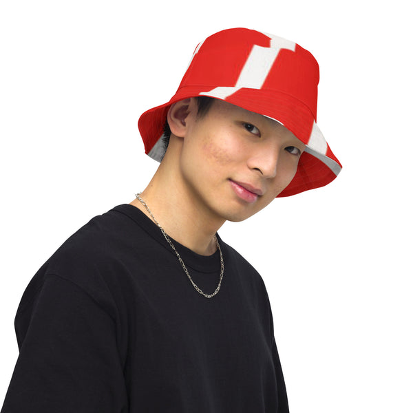 Reversible bucket hat