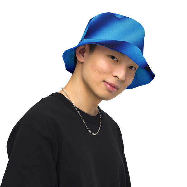 Reversible bucket hat
