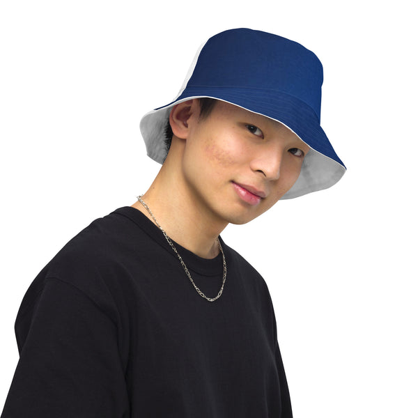 Reversible bucket hat