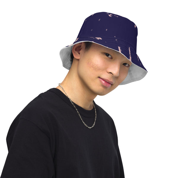 Reversible bucket hat