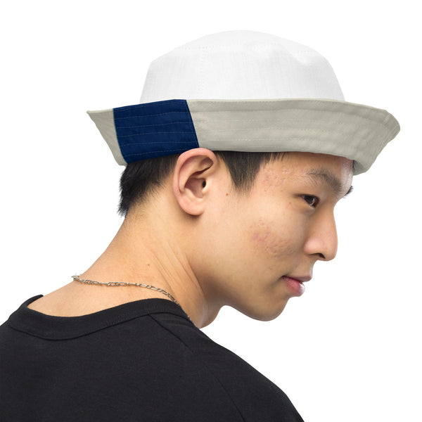 Reversible bucket hat