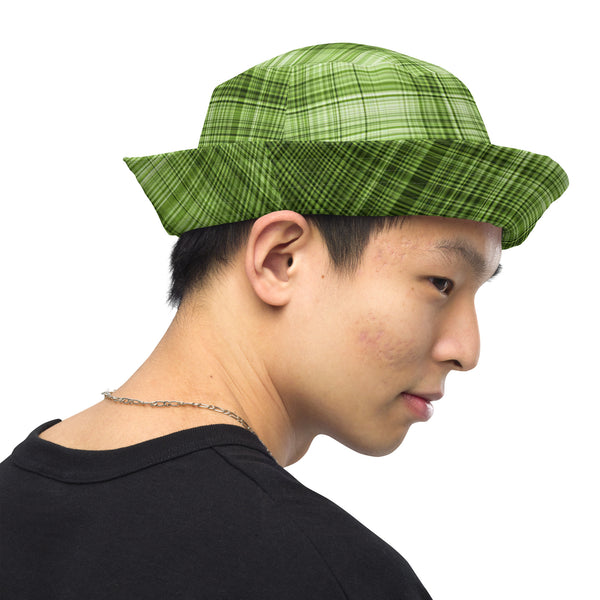 Reversible bucket hat