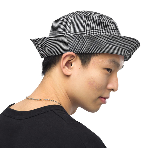 Reversible bucket hat