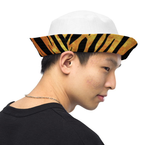 Reversible bucket hat