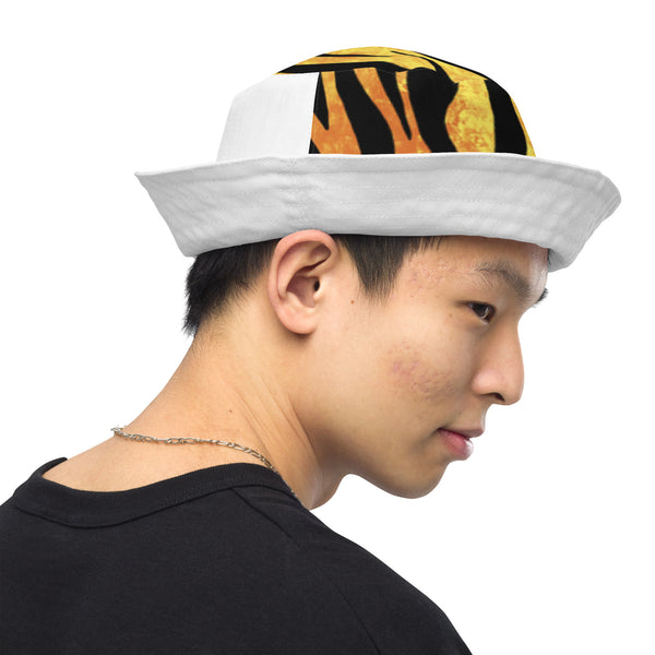 Reversible bucket hat