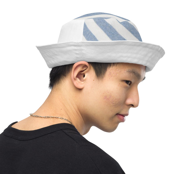 Reversible bucket hat