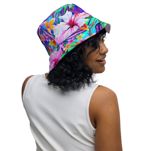 Reversible bucket hat