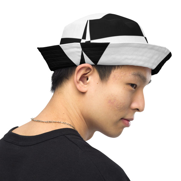 Reversible bucket hat