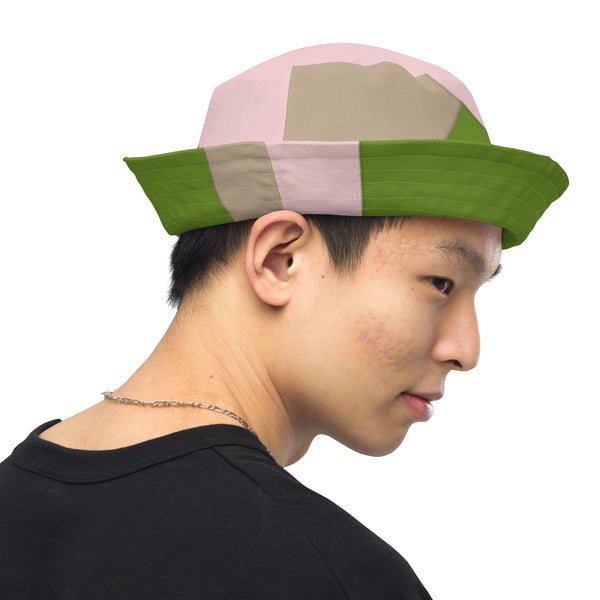 Reversible bucket hat