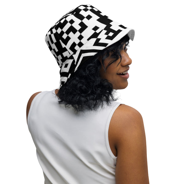 Reversible bucket hat