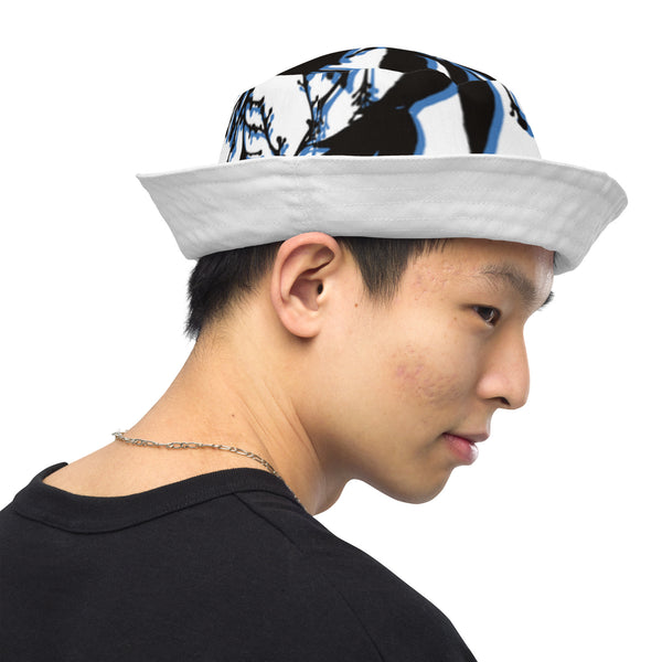 Reversible bucket hat