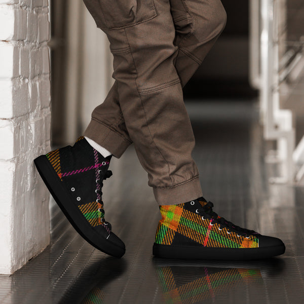 Men’s high top canvas shoes
