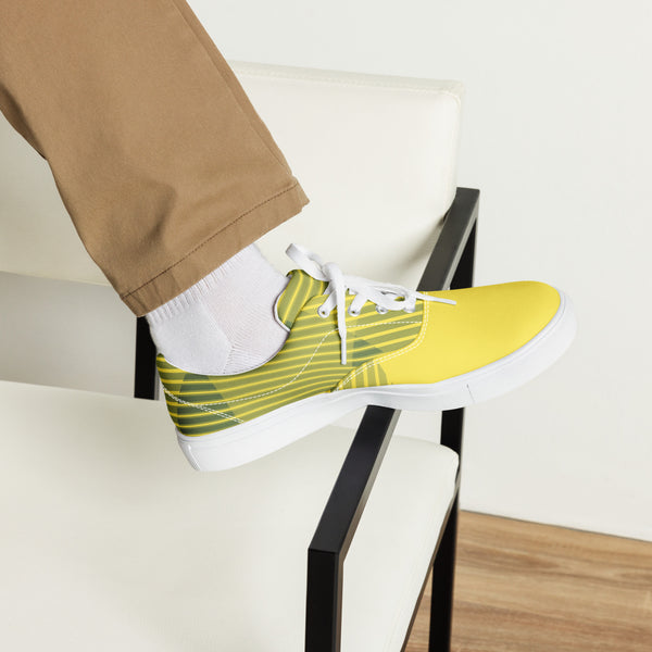 Men’s lace-up canvas shoes