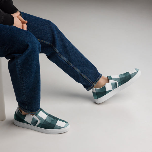 Men’s slip-on canvas shoes