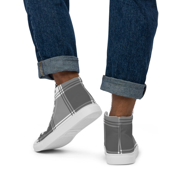Men’s high top canvas shoes