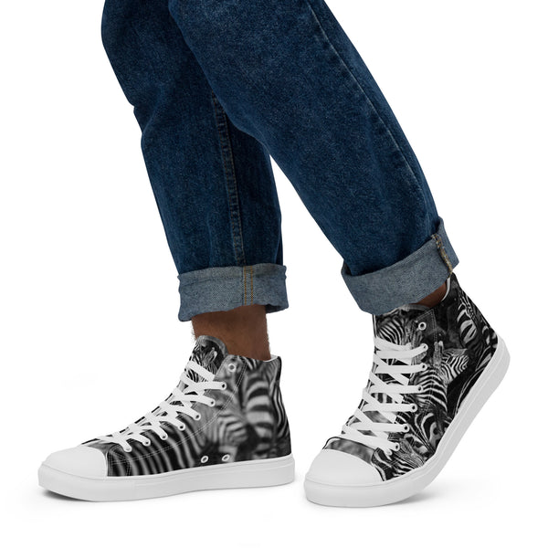 Men’s high top canvas shoes