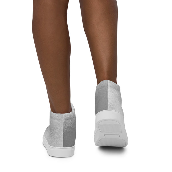 Women’s high top canvas shoes