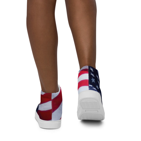 Women’s high top canvas shoes